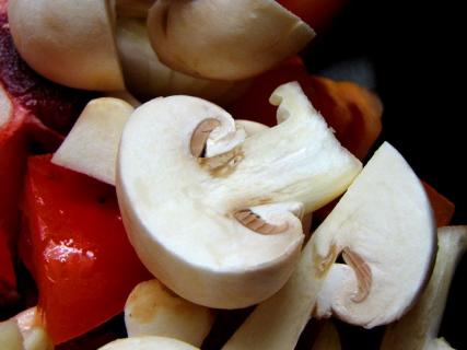 Как приготовить грибы в томатном маринаде